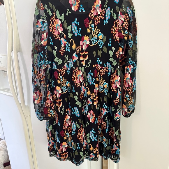 Philosophy embroidered dress with sheer sleeves - Picture 4 of 4